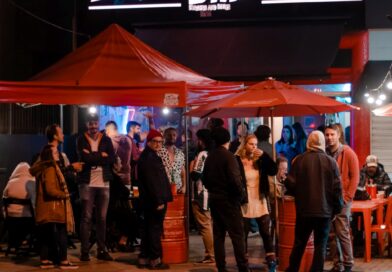 The Bowie: bar de Curitiba realiza festa de aniversário de David Bowie